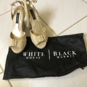 White House black market wedges sz6 new